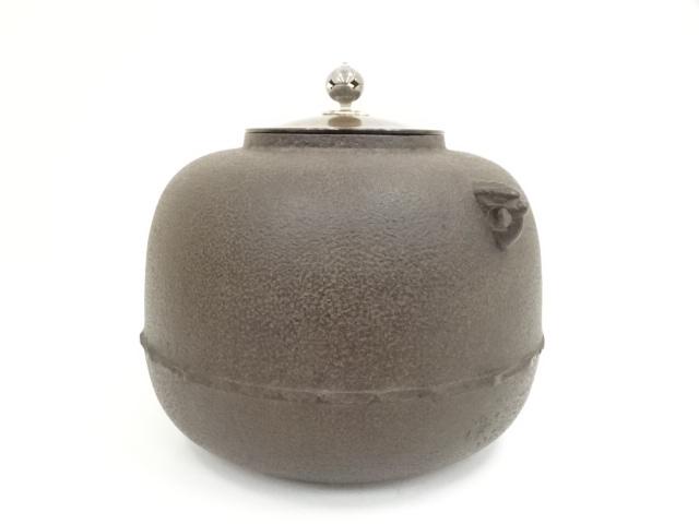  釜師　佐藤浄清造　銀摘添砂鉄丸釜（共箱）